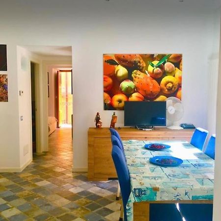 Angelina'S Apartment Cefalu Exterior photo